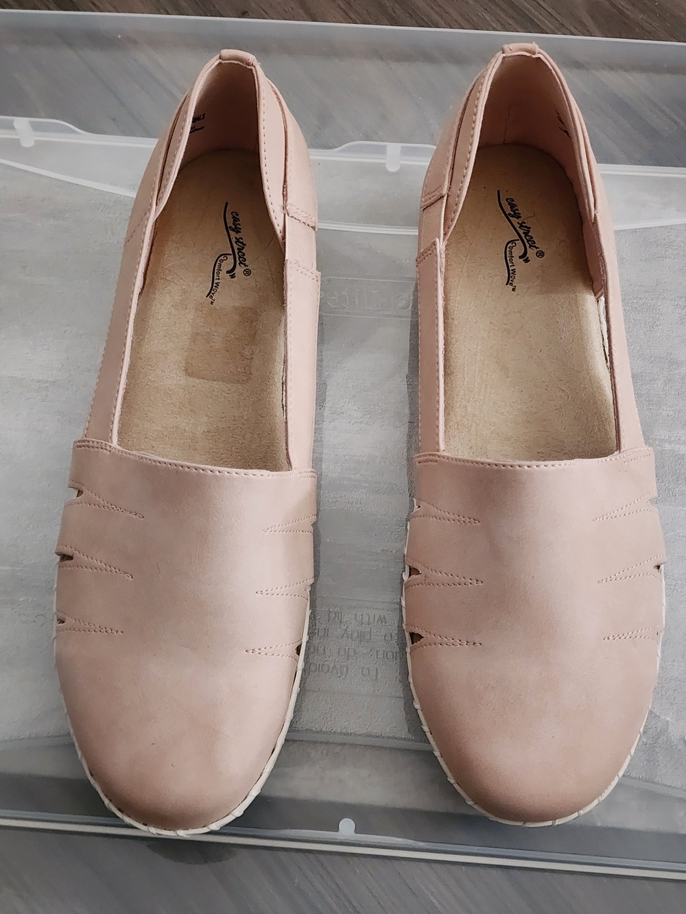 Easy Street Womens Blush Pink Slip-On   9 WW